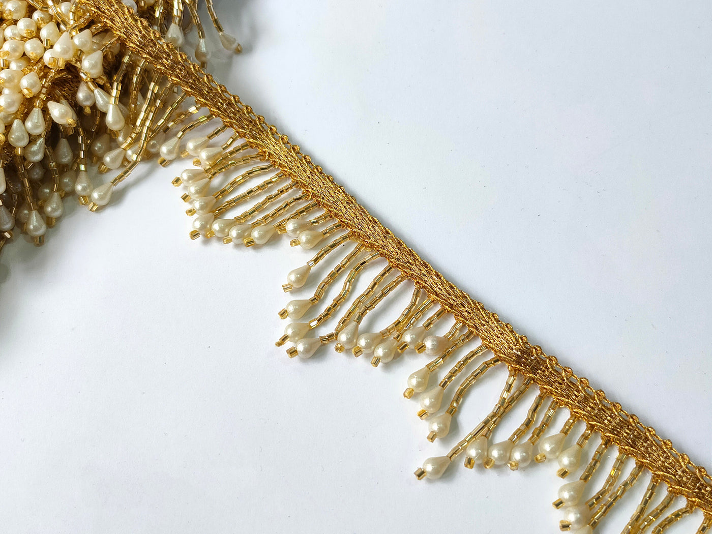 4.5 Yards - Champagne Gold Glass Pipes Suspended Fringe Trim 3.5cm Wide