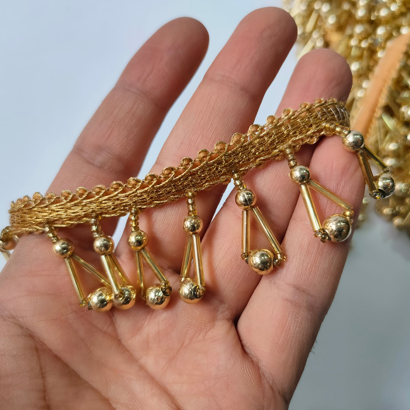9 Yards - Gold/ Rose Gold Pearl & Glass Pipes Suspended Trim