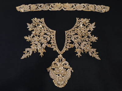 Antique Golden Exquisite Neckline Patch with Collar