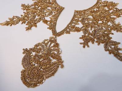 Antique Golden Exquisite Neckline Patch with Collar