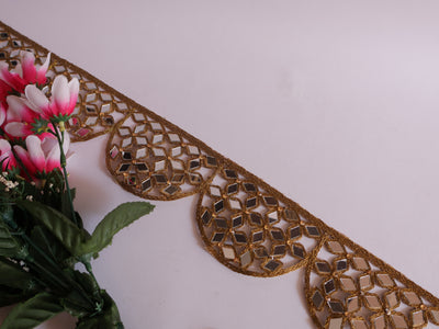 Golden Brown Scalloped Mirror Trim 7 cm Wide - 1 Yard