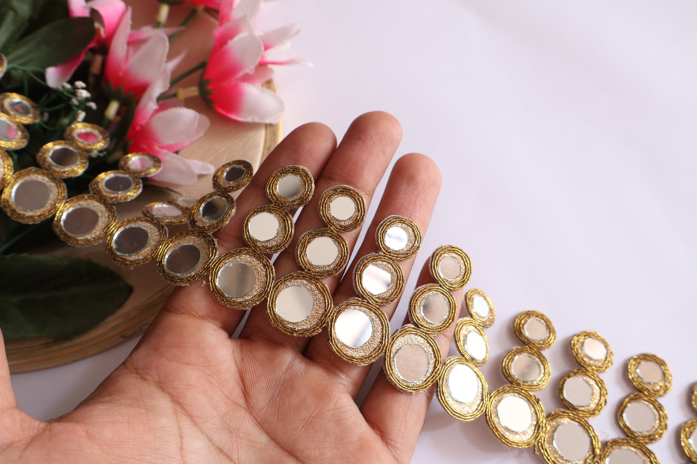 Circular Dark Golden Suspended Mirror Trim, 4.5 cm Wide - 3 Yards