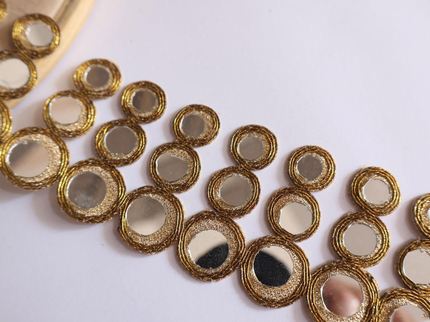 Circular Dark Golden Suspended Mirror Trim, 4.5 cm Wide - 3 Yards