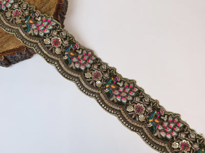 3 Yards- Moss Green Scallop Threadwork Peacock Design Lace