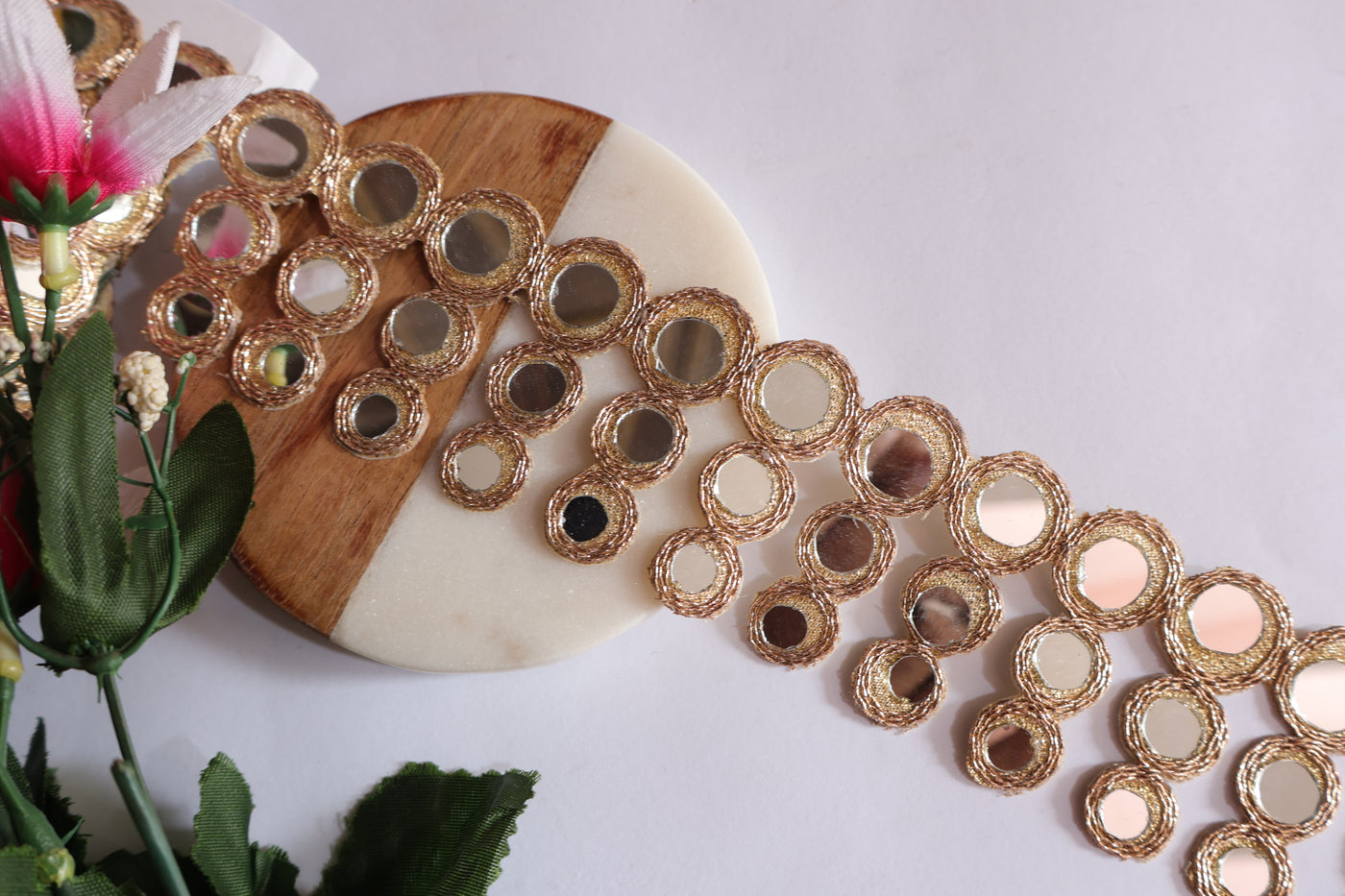 Circular Rose Golden Suspended Mirror Trim, 4.5 cm Wide - 3 Yards