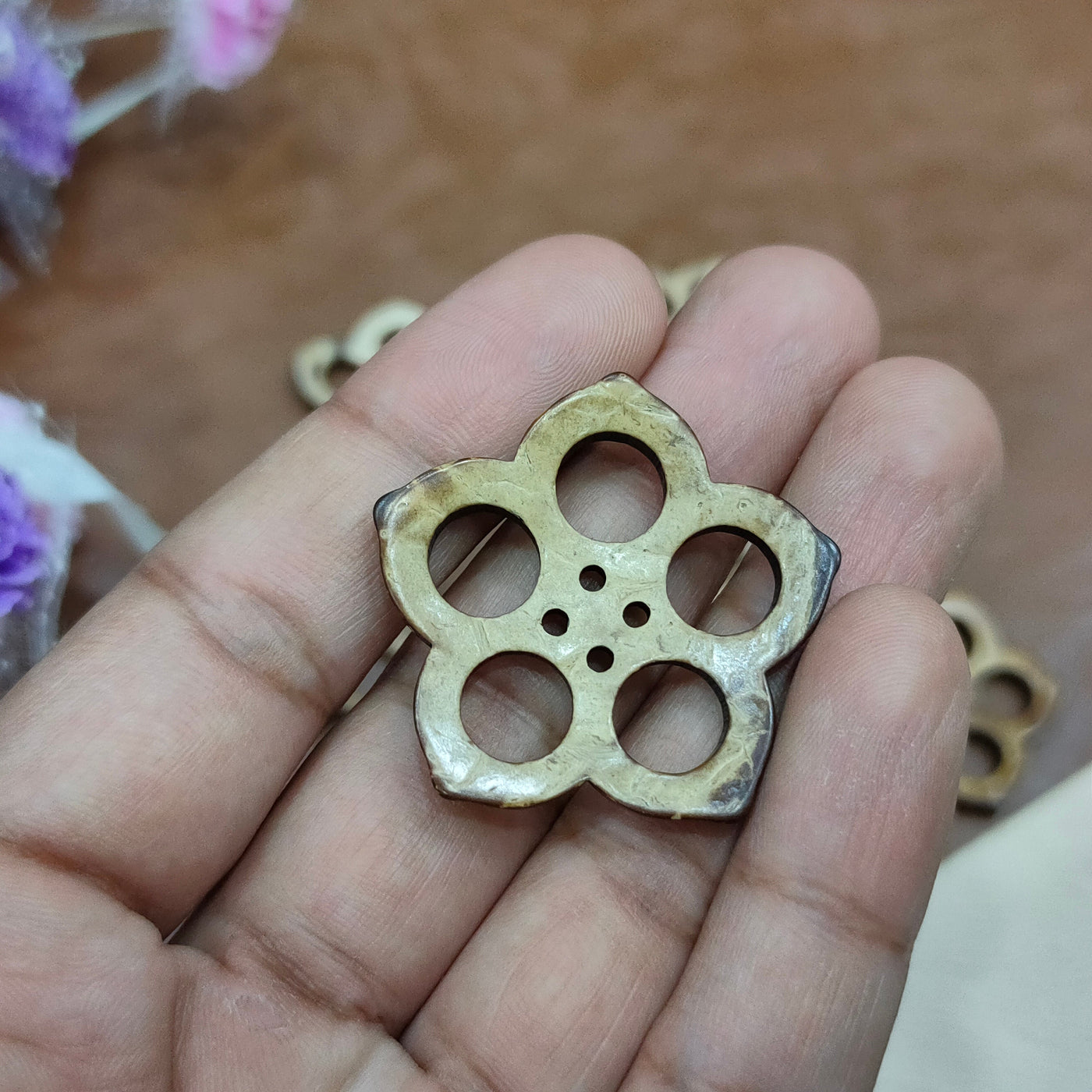 6 Handcrafted Coconut Shell Buttons: Eco-Friendly DIY Sewing, 35mm