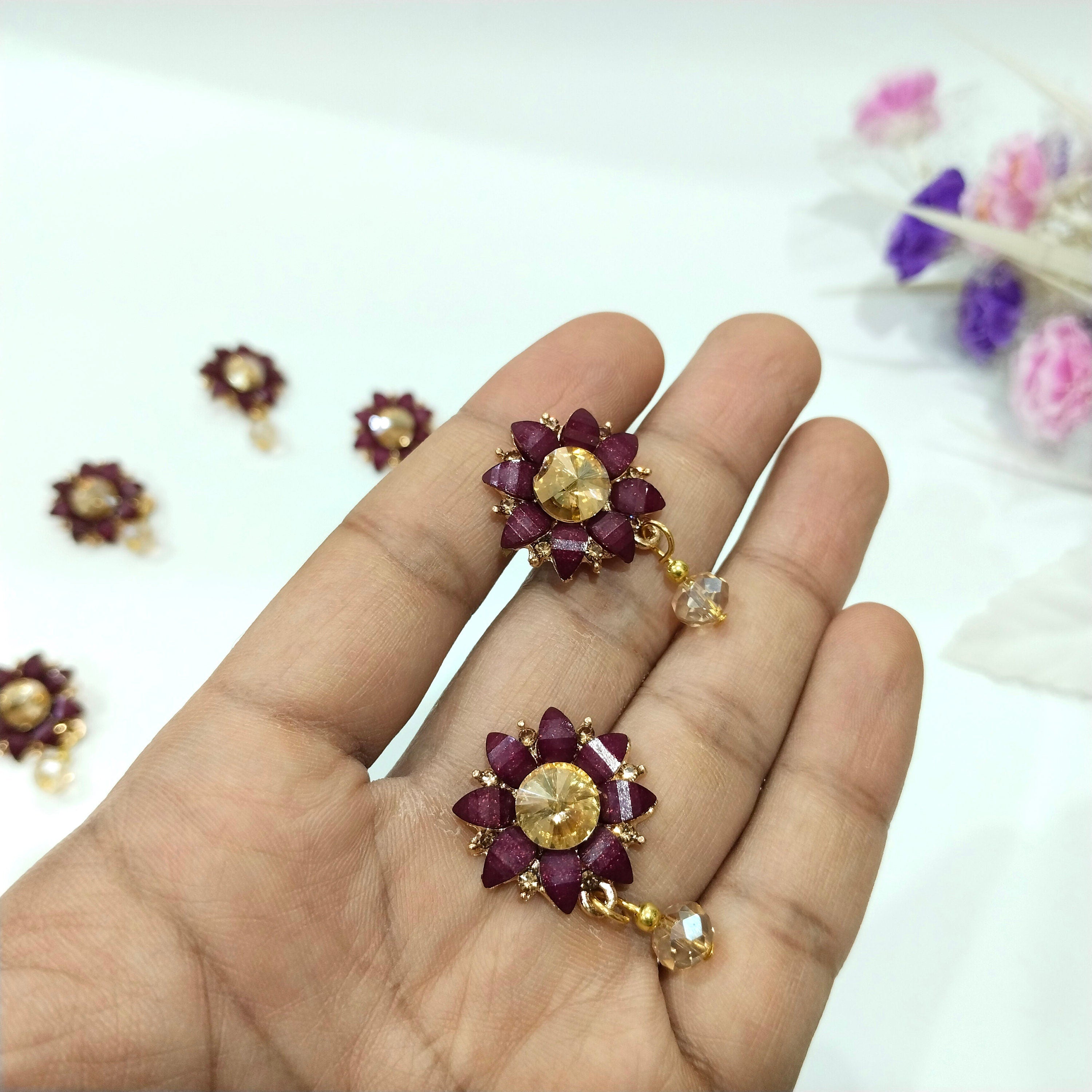 Floral Rhinestone Crystal Embellishments: Sewing Decoration, Garment Artwork (Pack of 10)