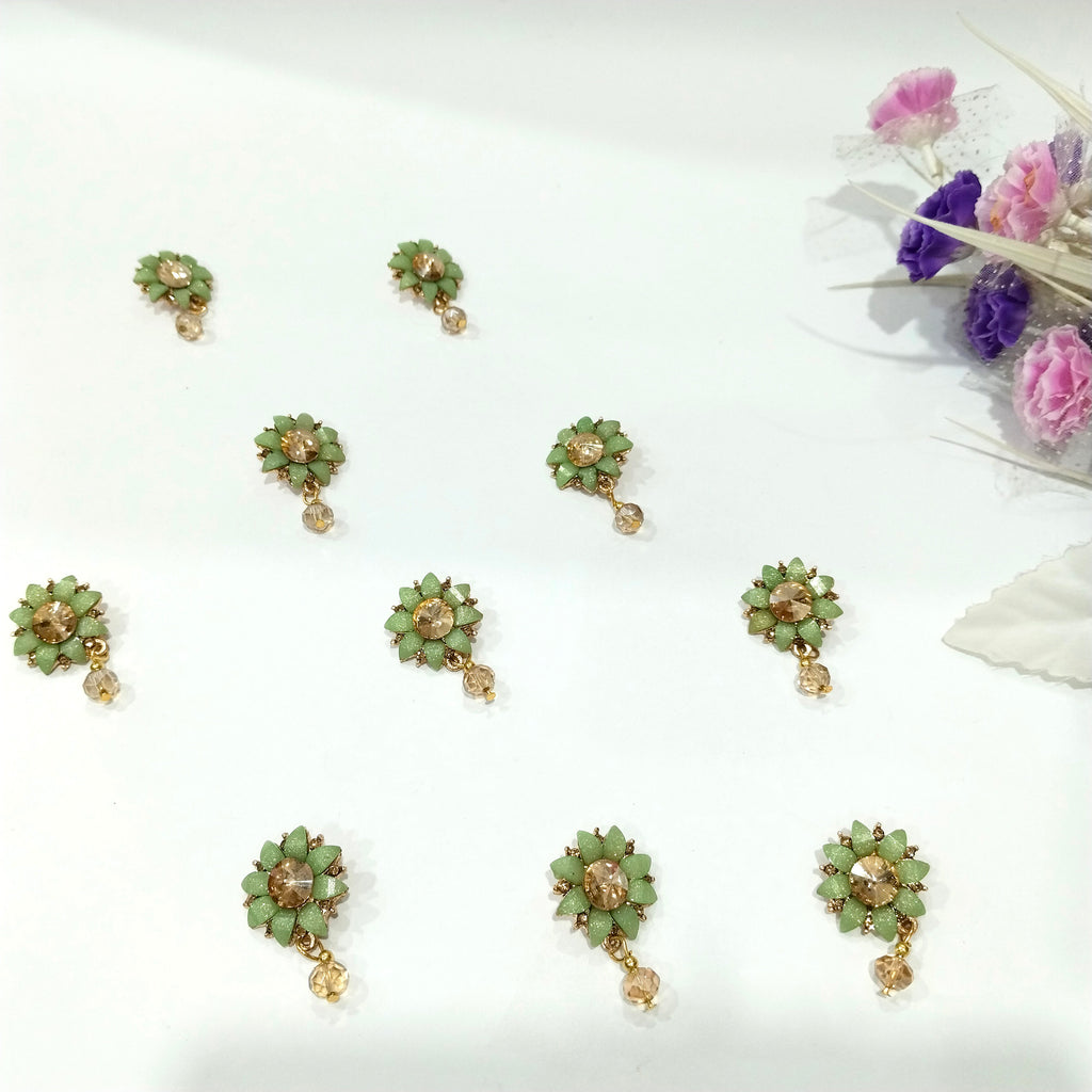 Floral Rhinestone Crystal Embellishments: Sewing Decoration, Garment Artwork (Pack of 10)