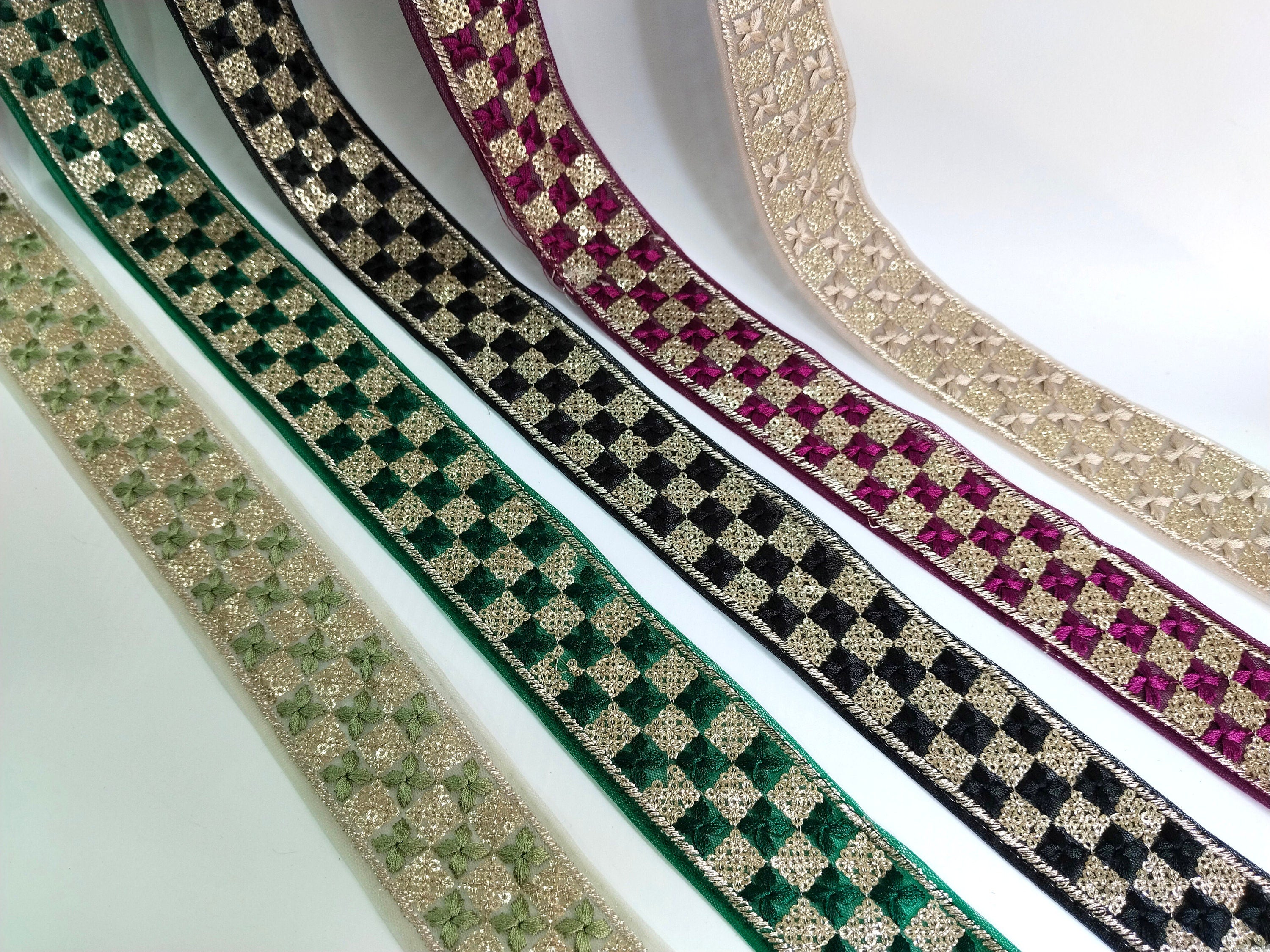 Sequin Embroidered Sari Border Trim: Golden Net Threadwork, Wedding Sash (3cm Wide)