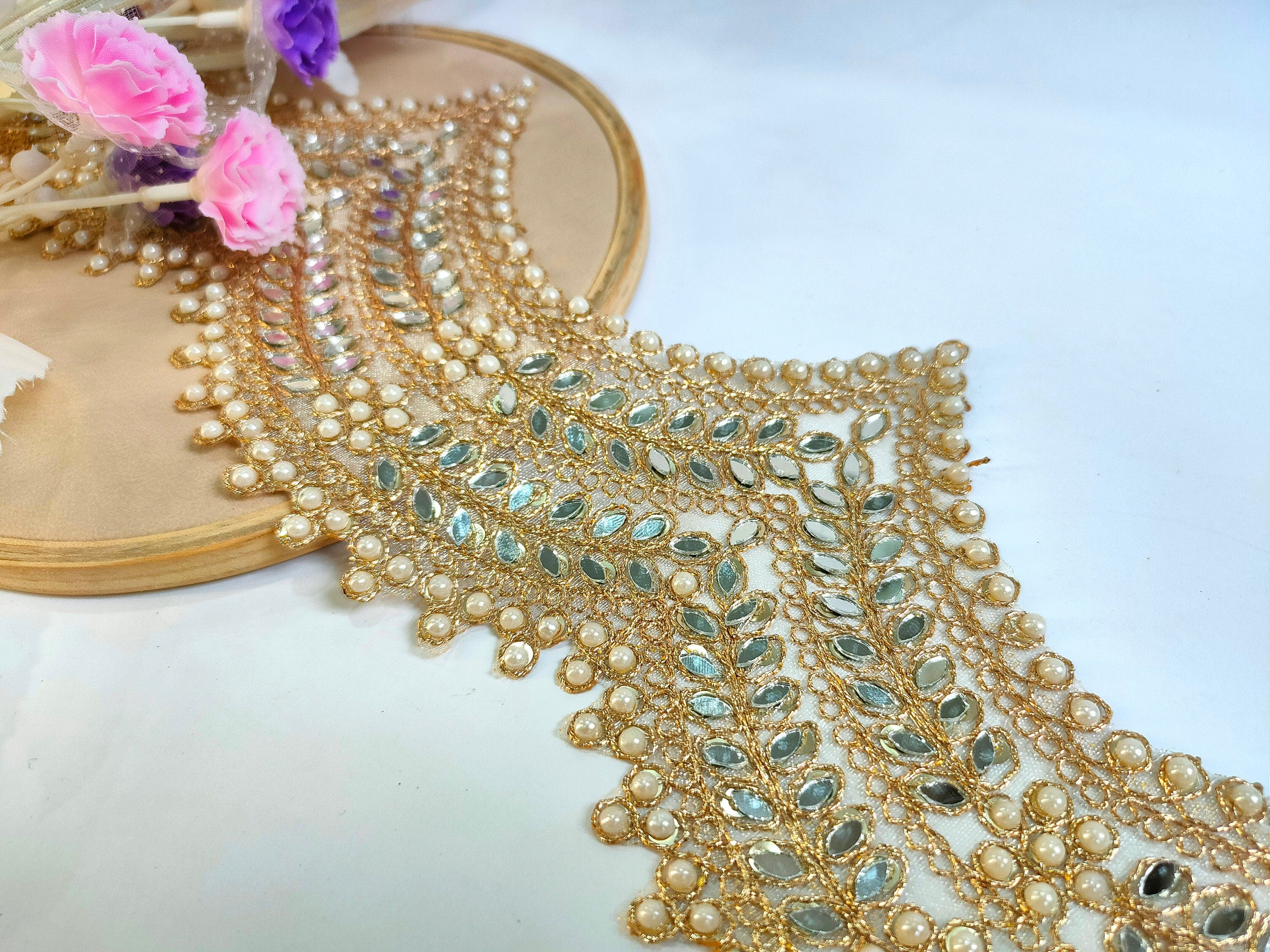 Golden Scalloped Mirror & Pearl Trim: Indian Zari Sari Lace (9cm Wide)