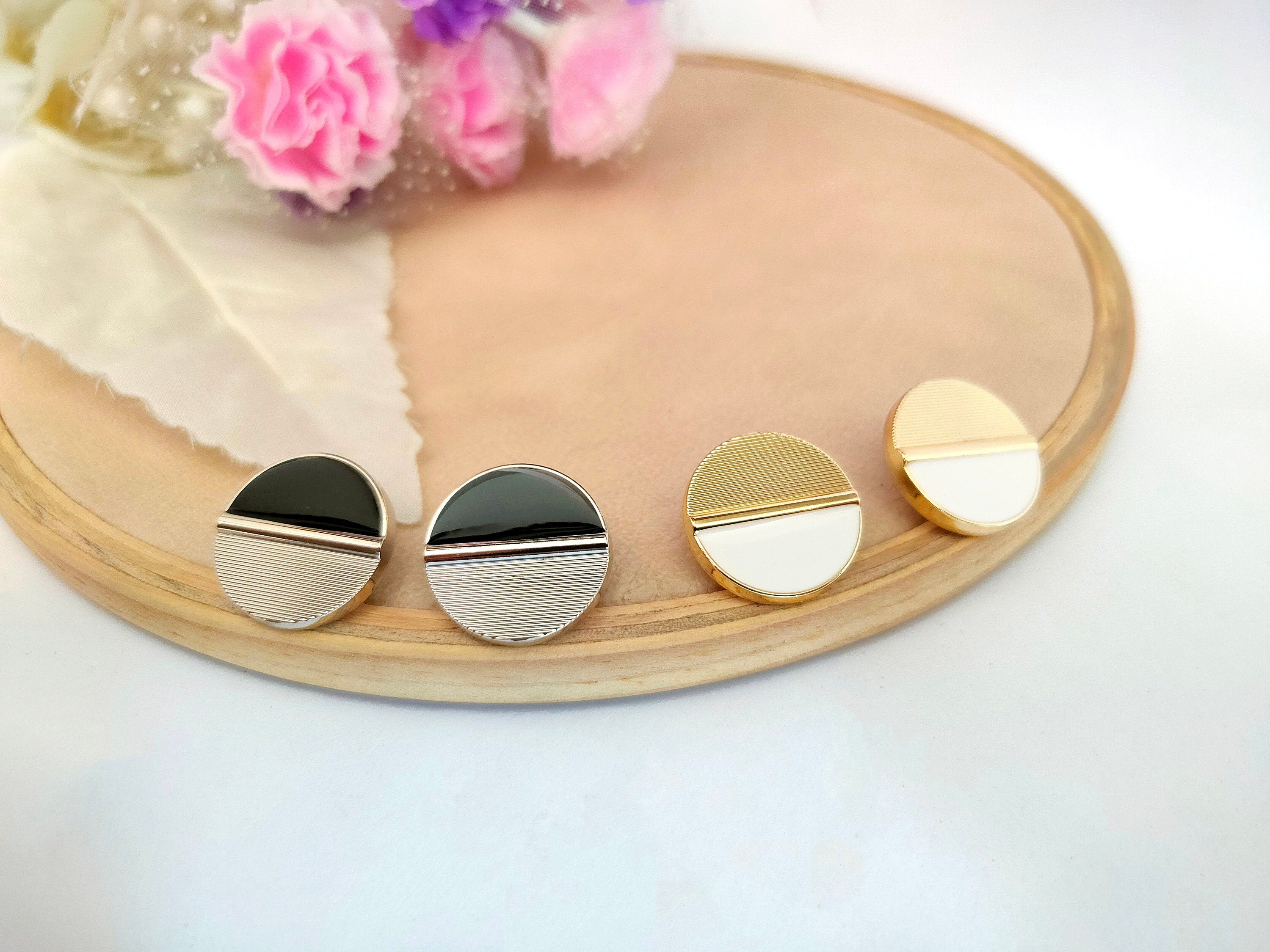 Metallic Round Sew-On Buttons: Silver & Gold, DIY Craft Decoration (Pack of 10)