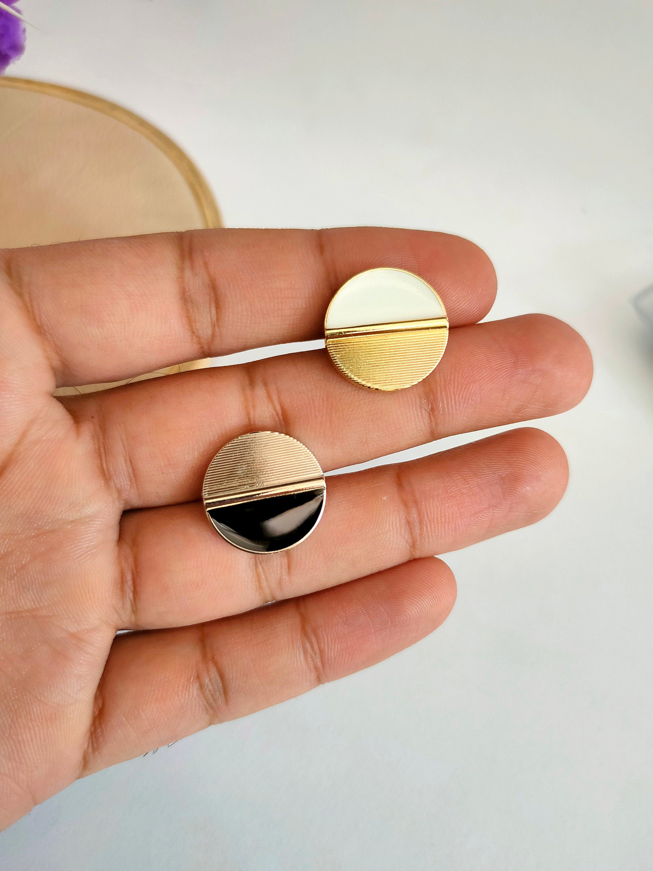 Metallic Round Sew-On Buttons: Silver & Gold, DIY Craft Decoration (Pack of 10)