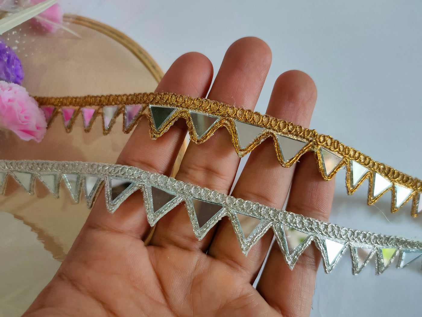 Triangle Mirror Trim: Gold/Silver Indian Sari Lace (1.5cm)