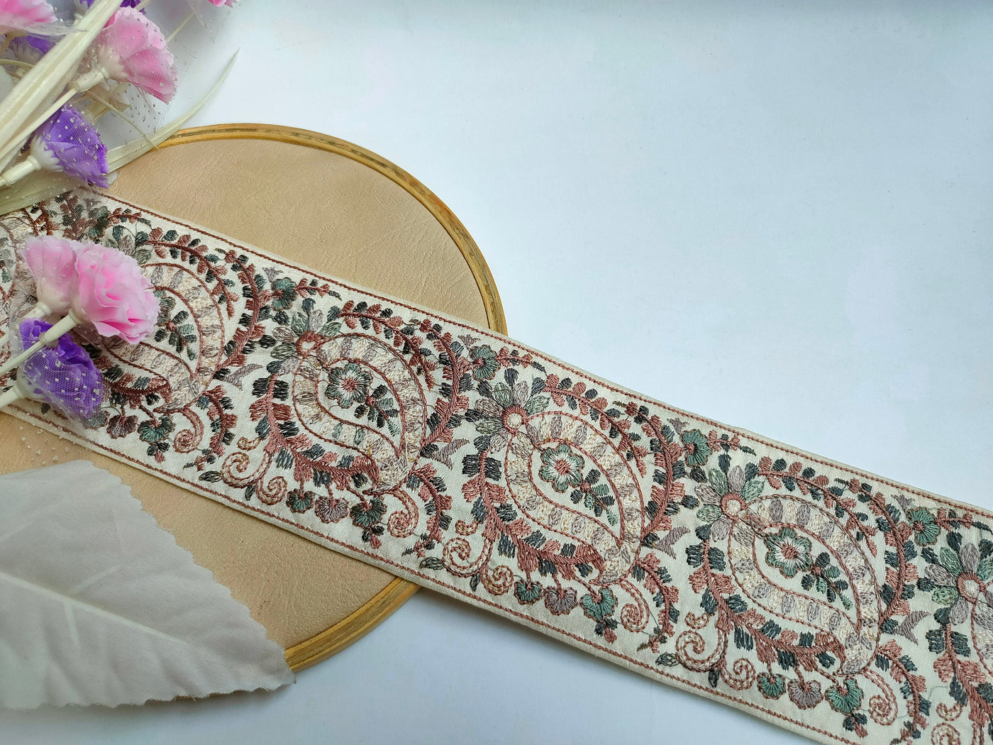 Premium Quality Kashmiri Silk Motif Inspired Border Trim - 1 Yard