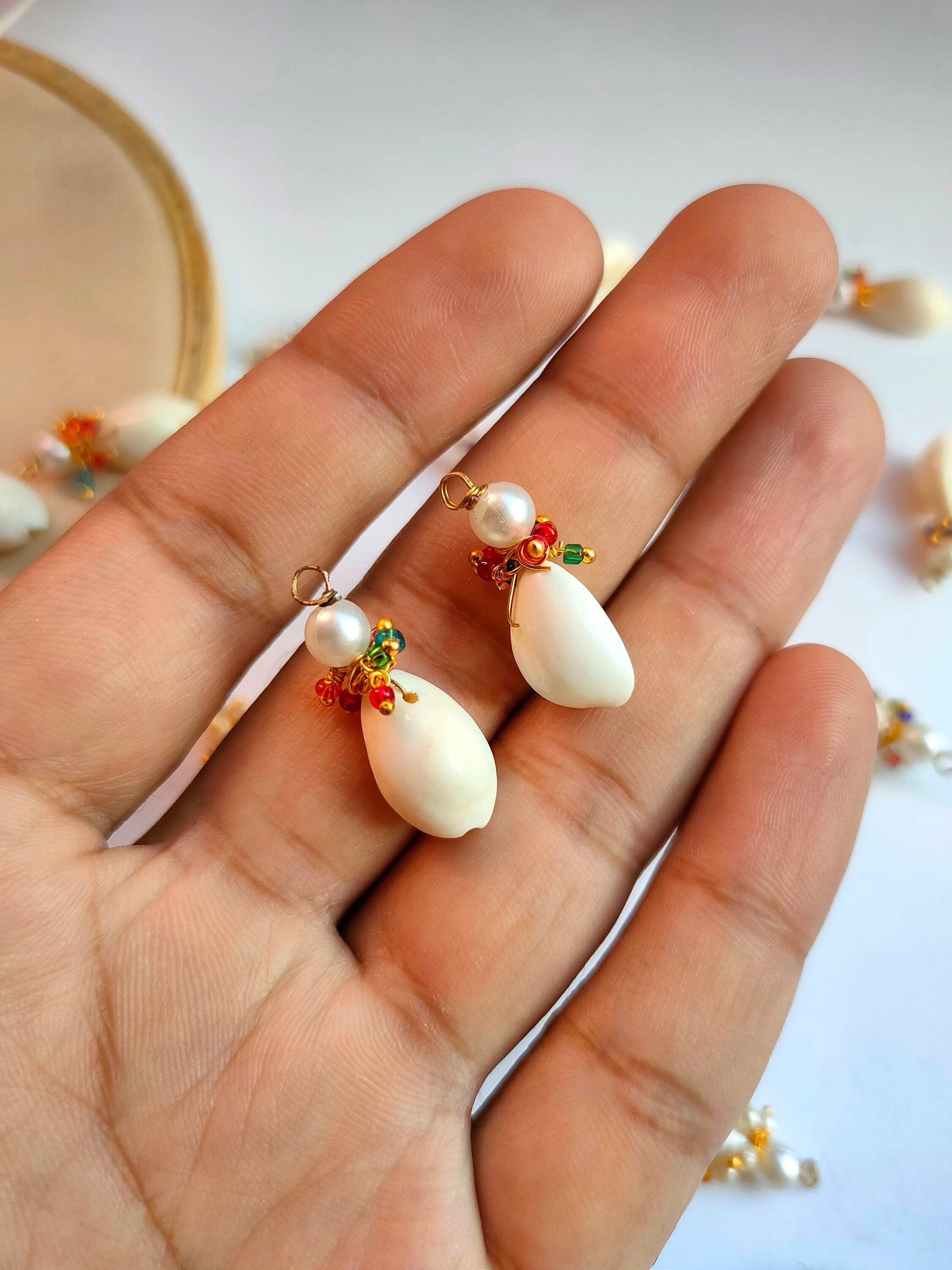 Cowrie Shell Tassels: Indian Style Crafting Beads (Pack of 25)