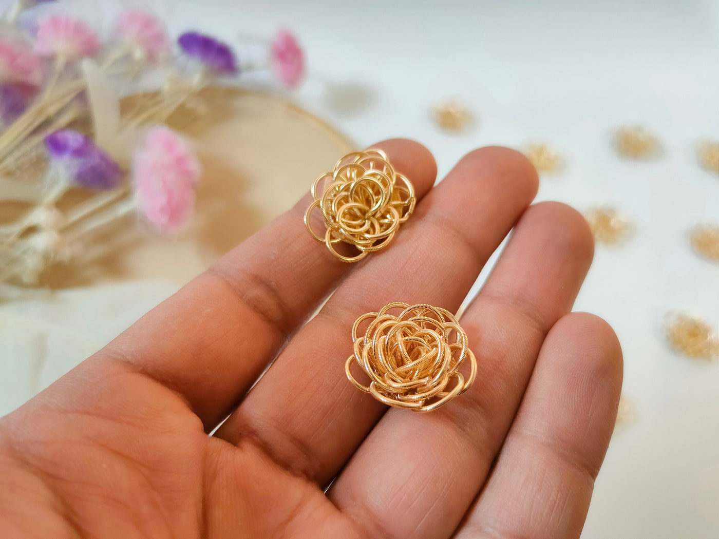 25 Golden Zardozi Flower Applique Patches - Metallic Wire [18mm]