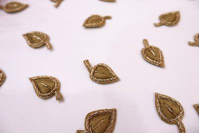 25 Pc- Thread & Gold Metallic Zardozi Leaves Applique Patches
