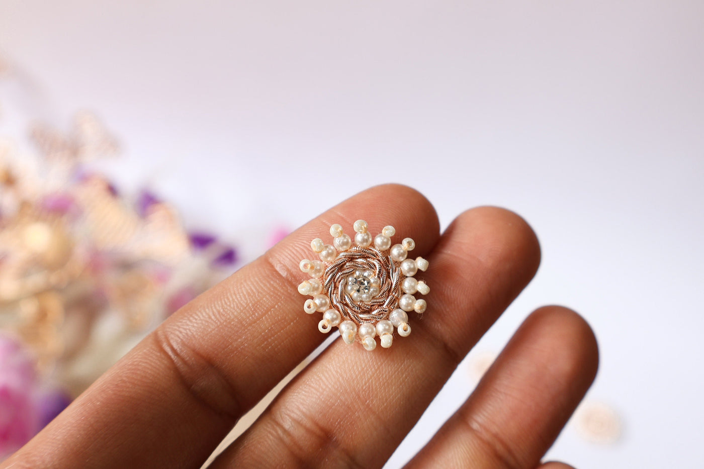 25 Pc- Pearl & Zircon Round Rose Gold Zardozi Applique Patches - 2.4 cm