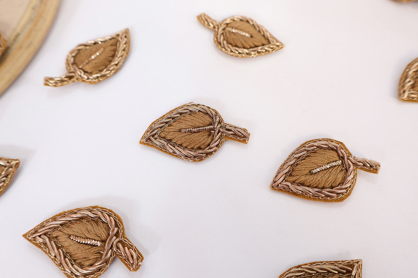 25 Pc- Thread & Gold Metallic Zardozi Leaves Applique Patches