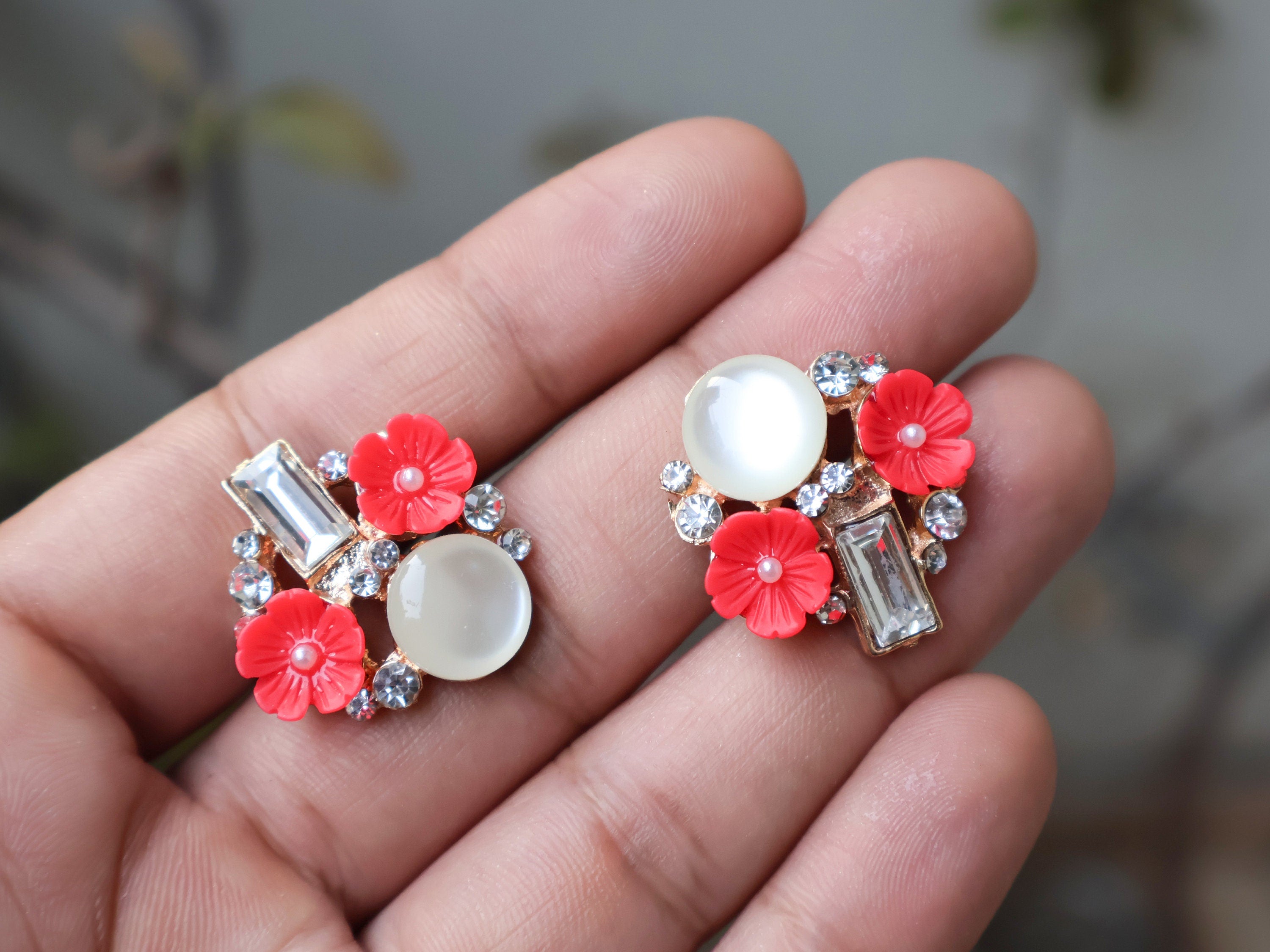 Floral Pearl & Crystal Buttons: Red Flower Embellishments (Pack of 5)