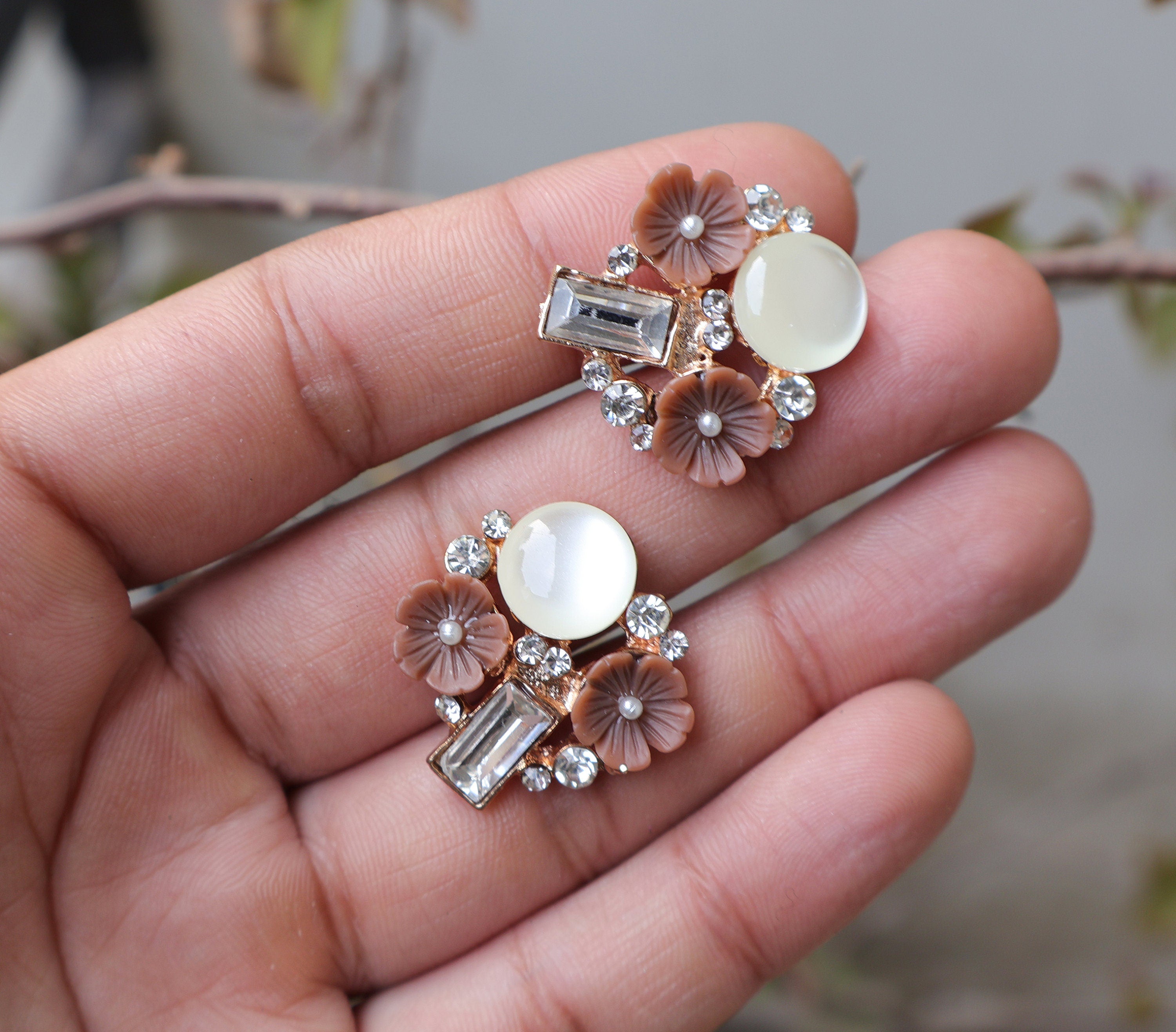 Floral Pearl & Crystal Buttons: Hazelnut Brown Embellishments - 5 Pack