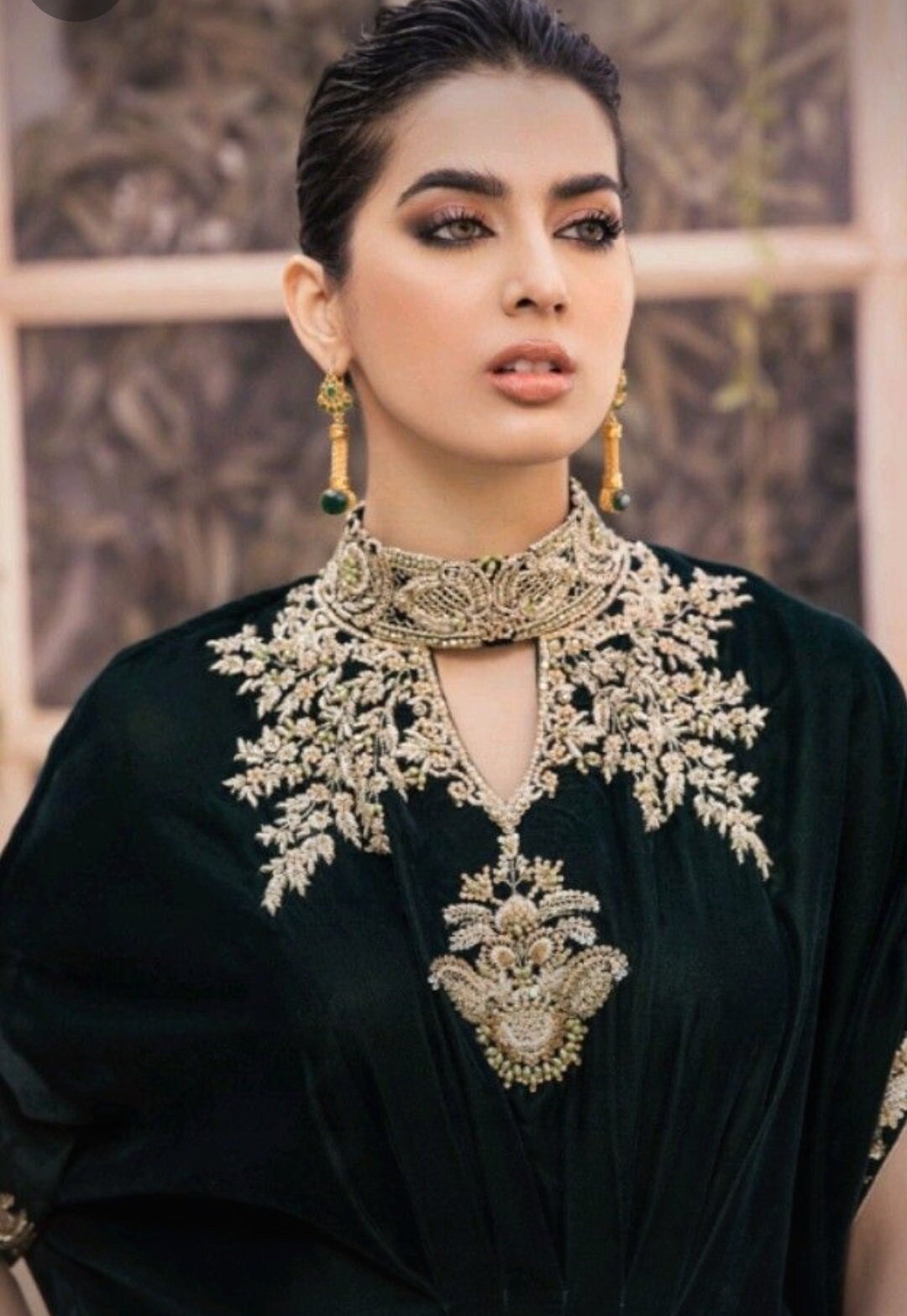 Embroidered Gold Neckline Collar Patch: Indian Zardozi Applique