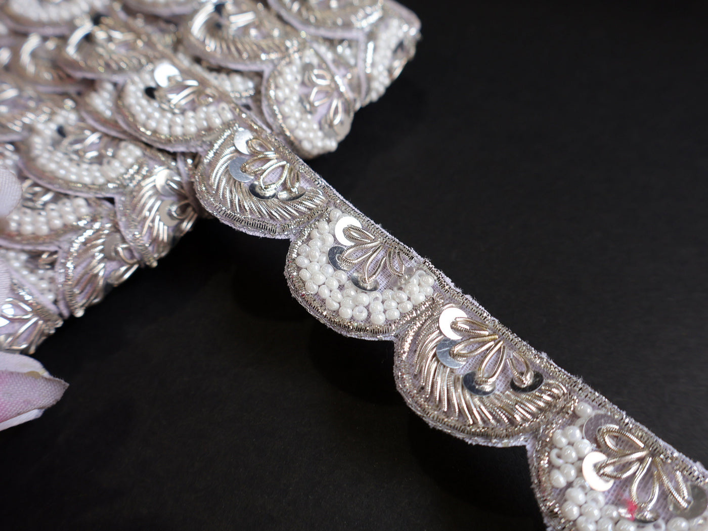 Silver Zardozi Embroidered Scallop Trim: Pearl Sari Lace (2.5 Cm)