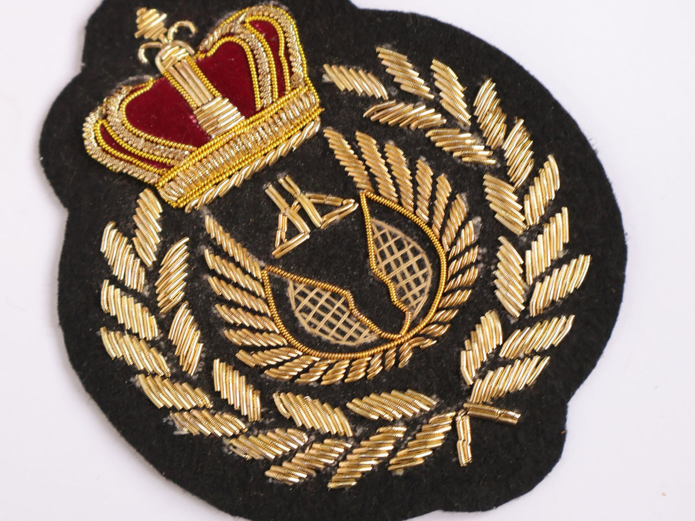 Intricate Crown Embroidered Applique Sew On Patch 8x7cm