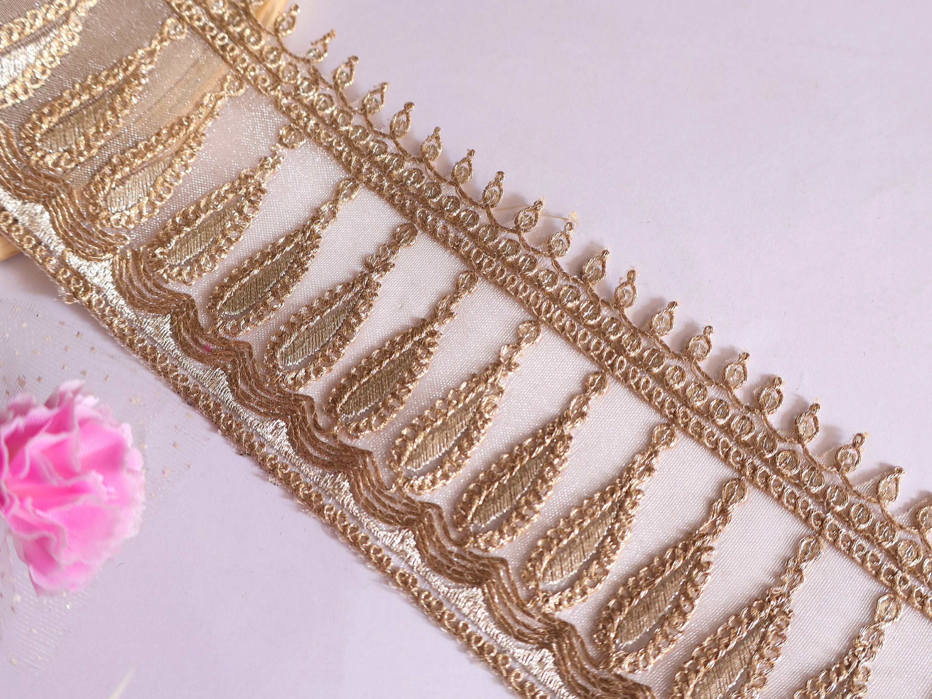 9 Yards Zari Gold Embroidered Sequin Lace: Scalloped Sari Border Trim