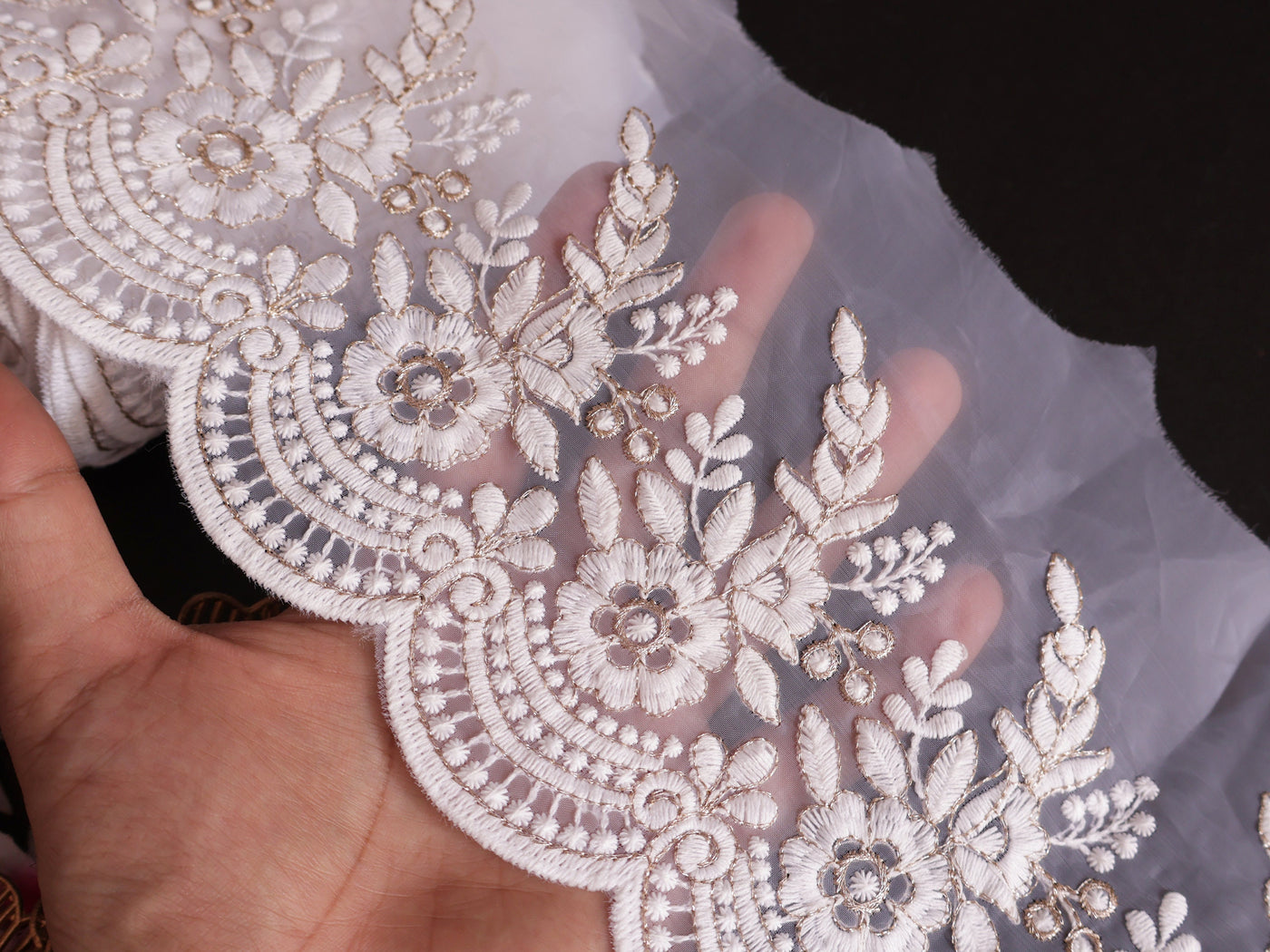 White Floral Embroidered Lace Border: Scalloped Net Fabric Trim (9cm Wide)