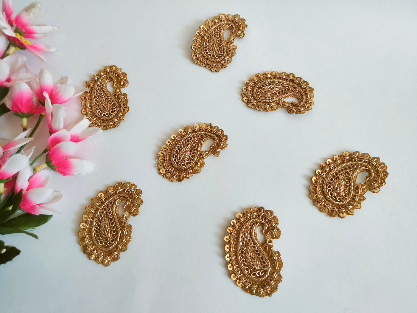 10 Pc - Antique Gold Leaf Applique Patches, Indian Decorative Patches