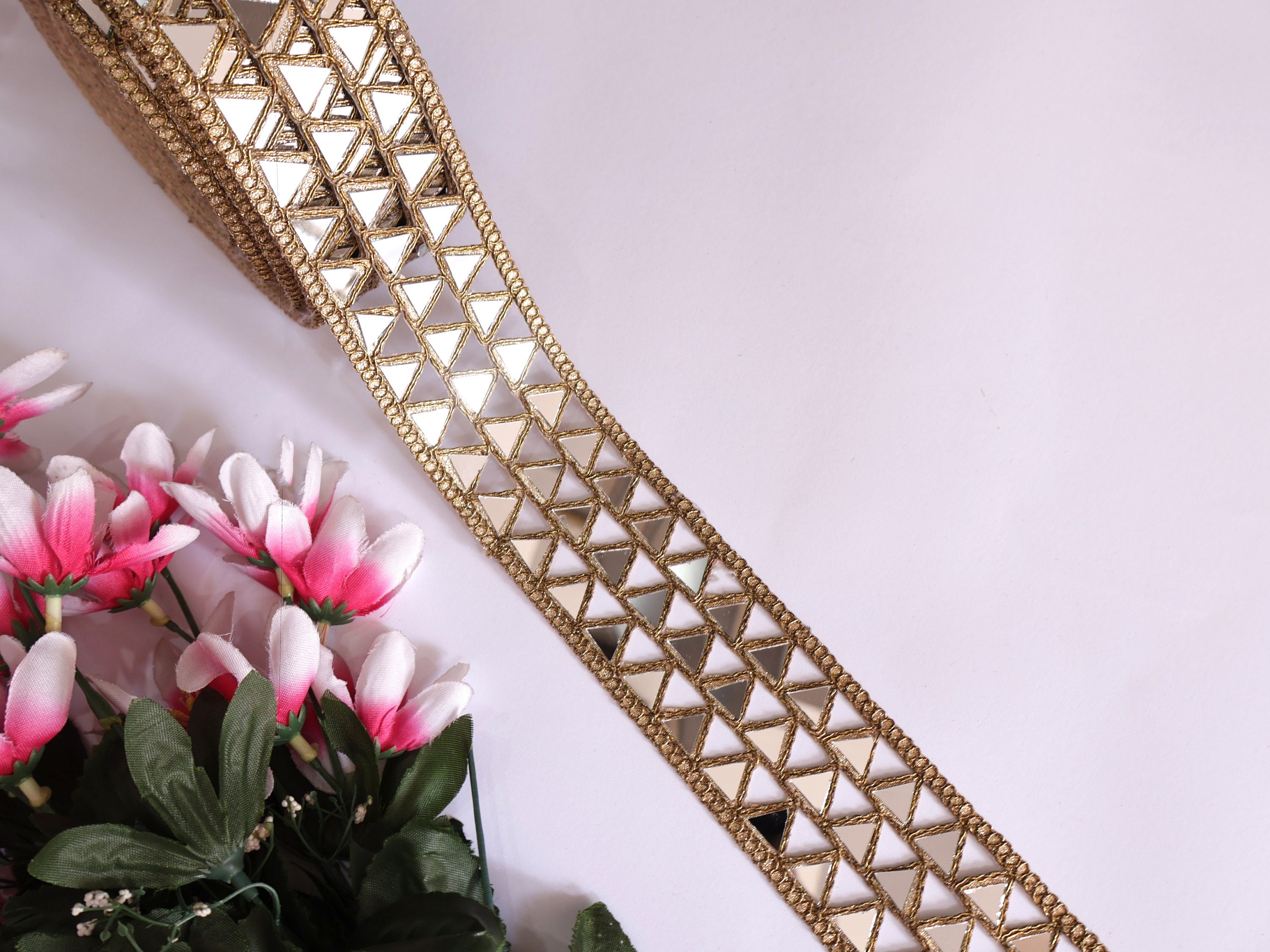Gold Mirror Sari Trim: Indian Cutwork Lace Border - 4.5cm