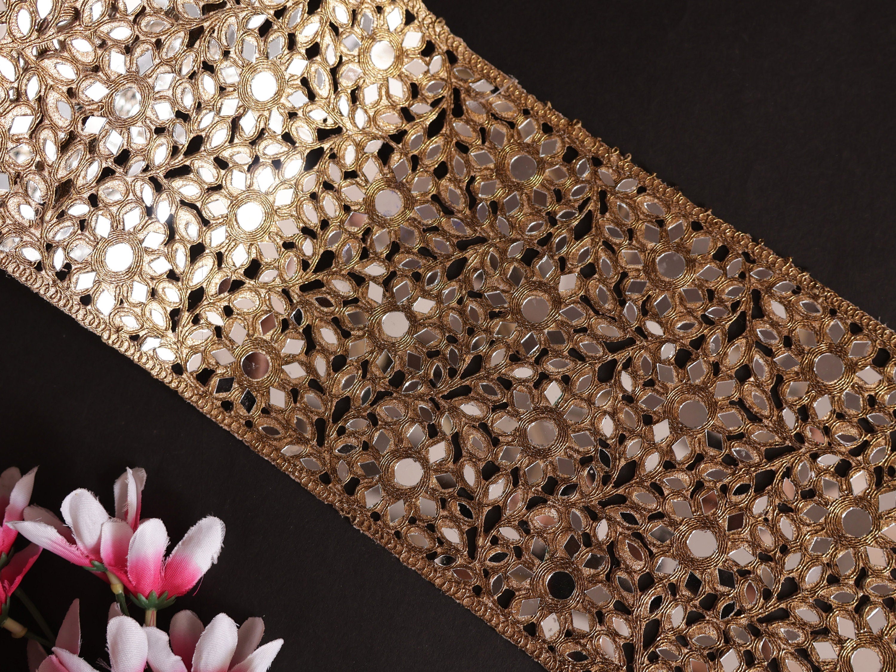 Antique Gold Mirrorwork Lace Border: Indian Wedding Dress Embellishment (20cm)