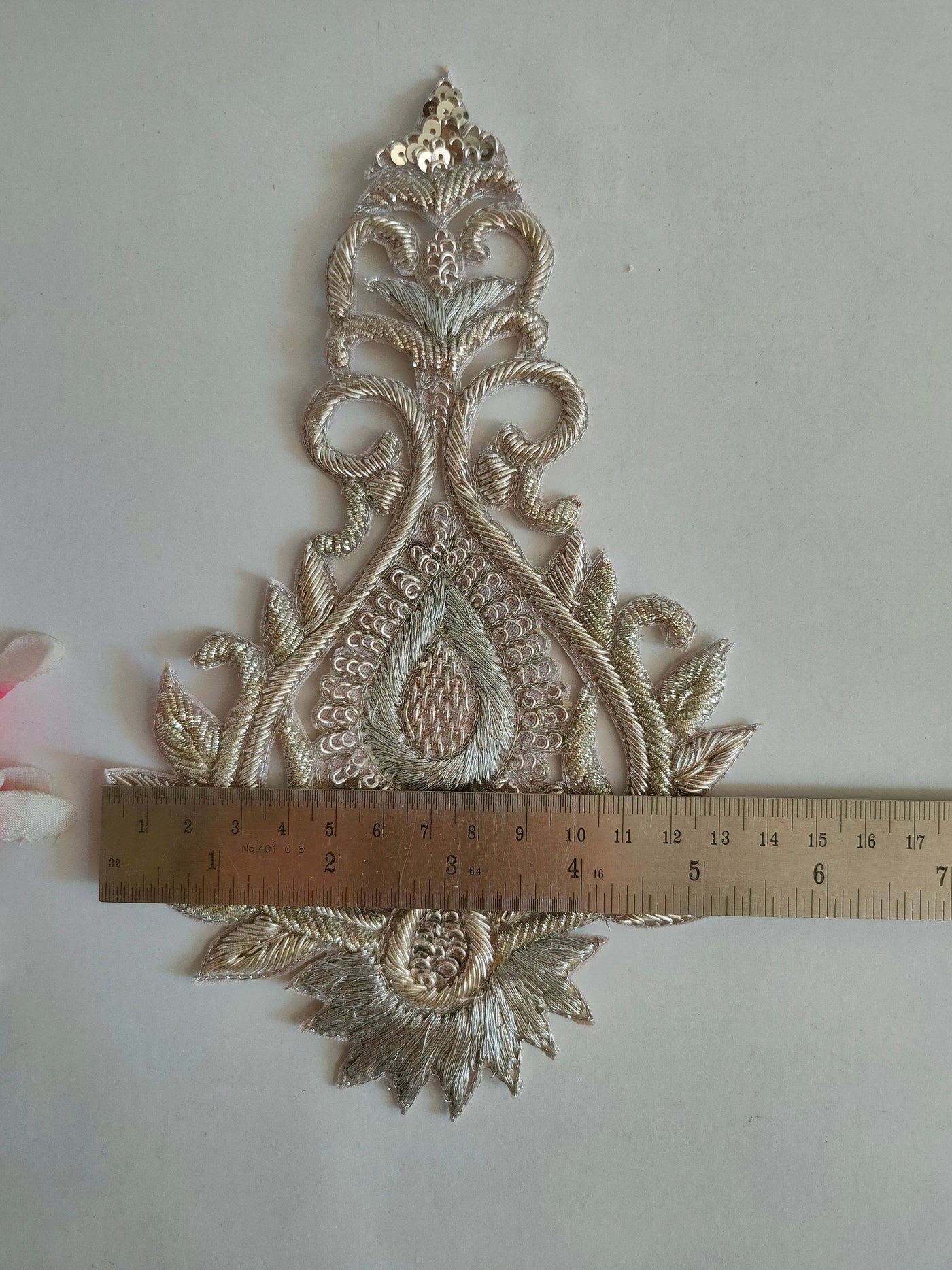 1 Pair - Silver Sew On Lamp Design Zardozi Embroidered Patch