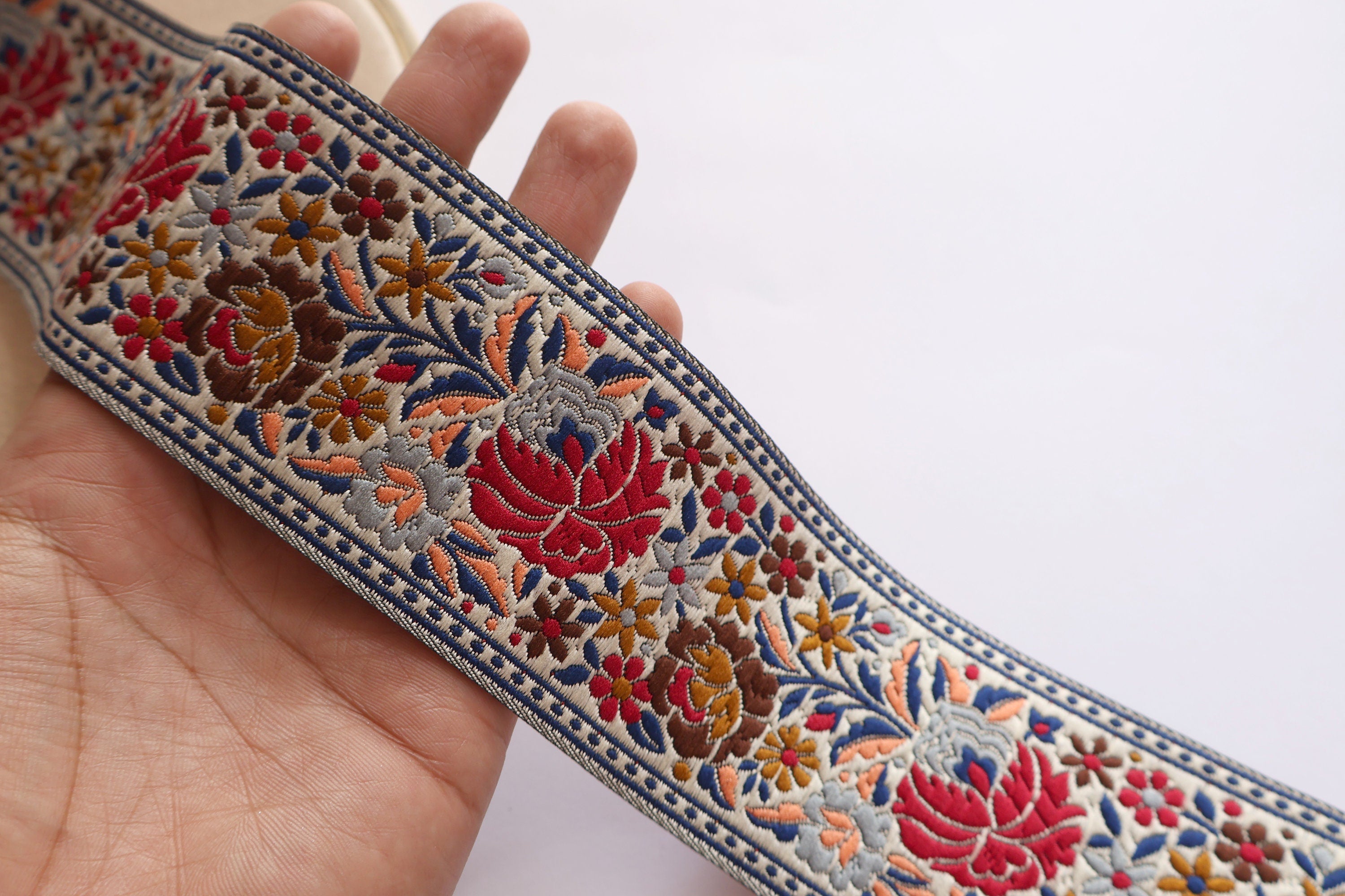 Floral Threadwork Lace Border: Indian Sari Trim, Gown Decoration (3 Yards)