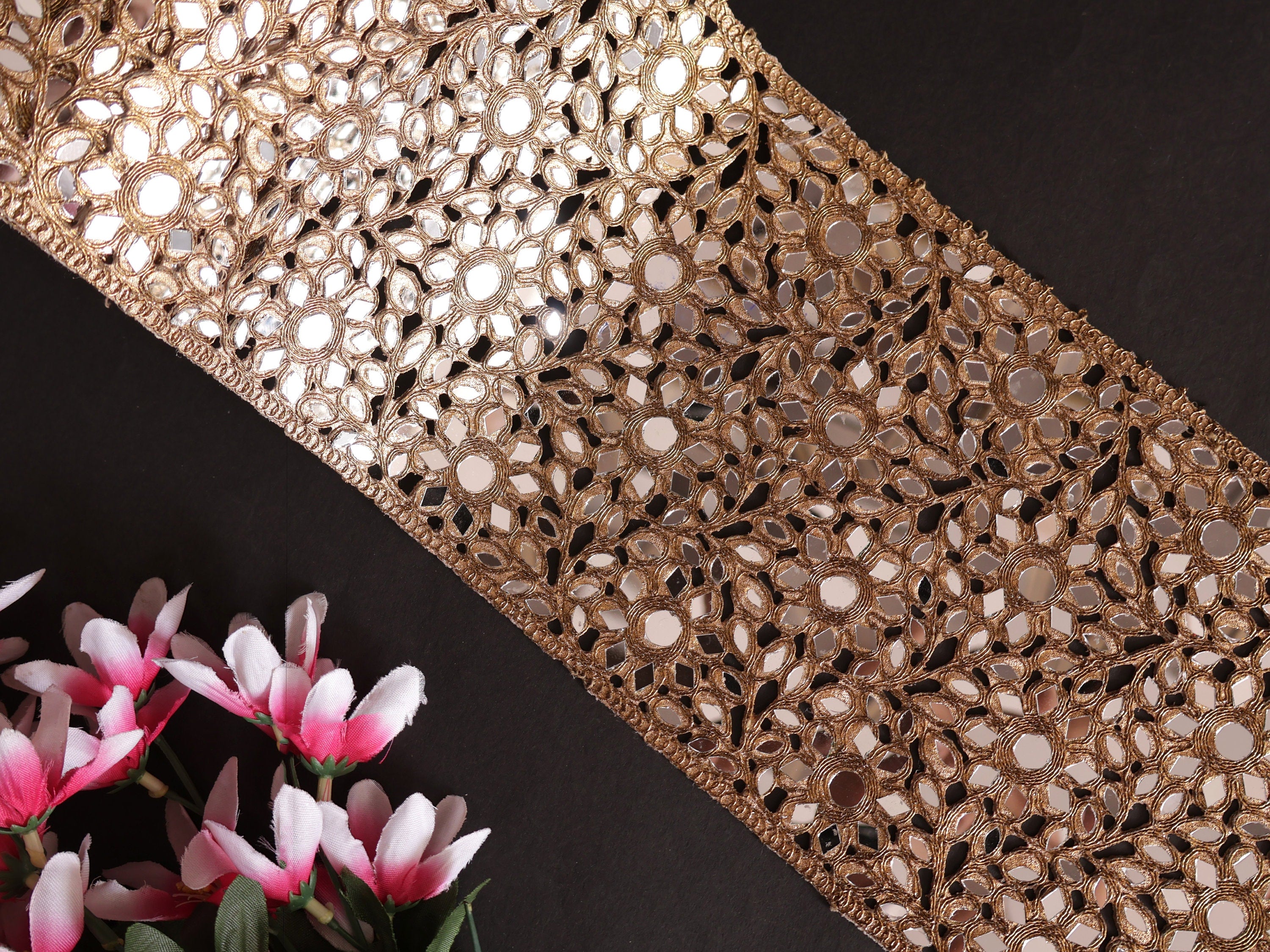 Antique Gold Mirrorwork Lace Border: Indian Wedding Dress Embellishment (20cm)