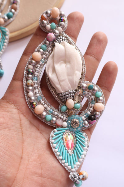 Exquisite Pastel White Applique Pearl Indian Brass Artwork - 1 pc