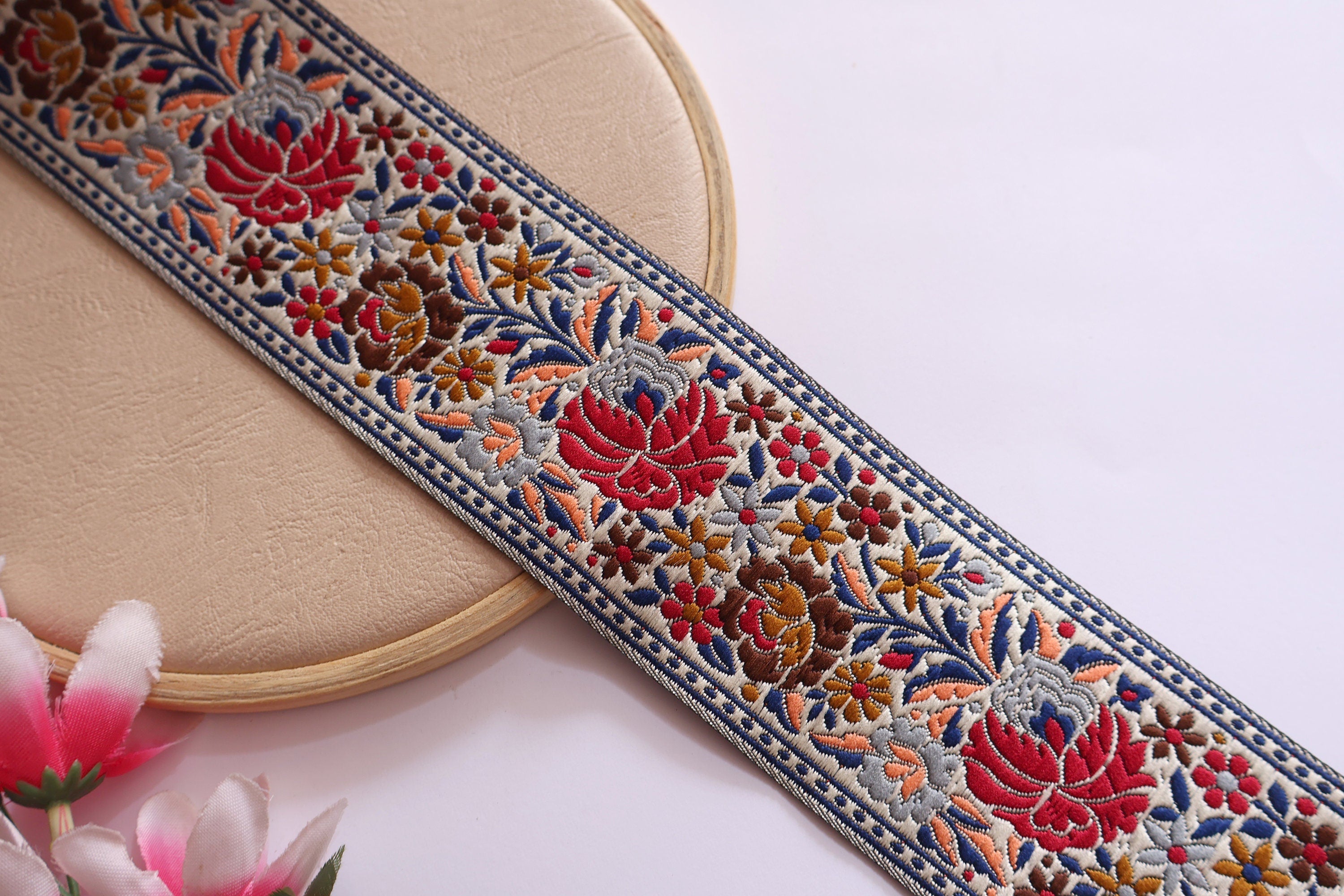 Floral Threadwork Lace Border: Indian Sari Trim, Gown Decoration (3 Yards)