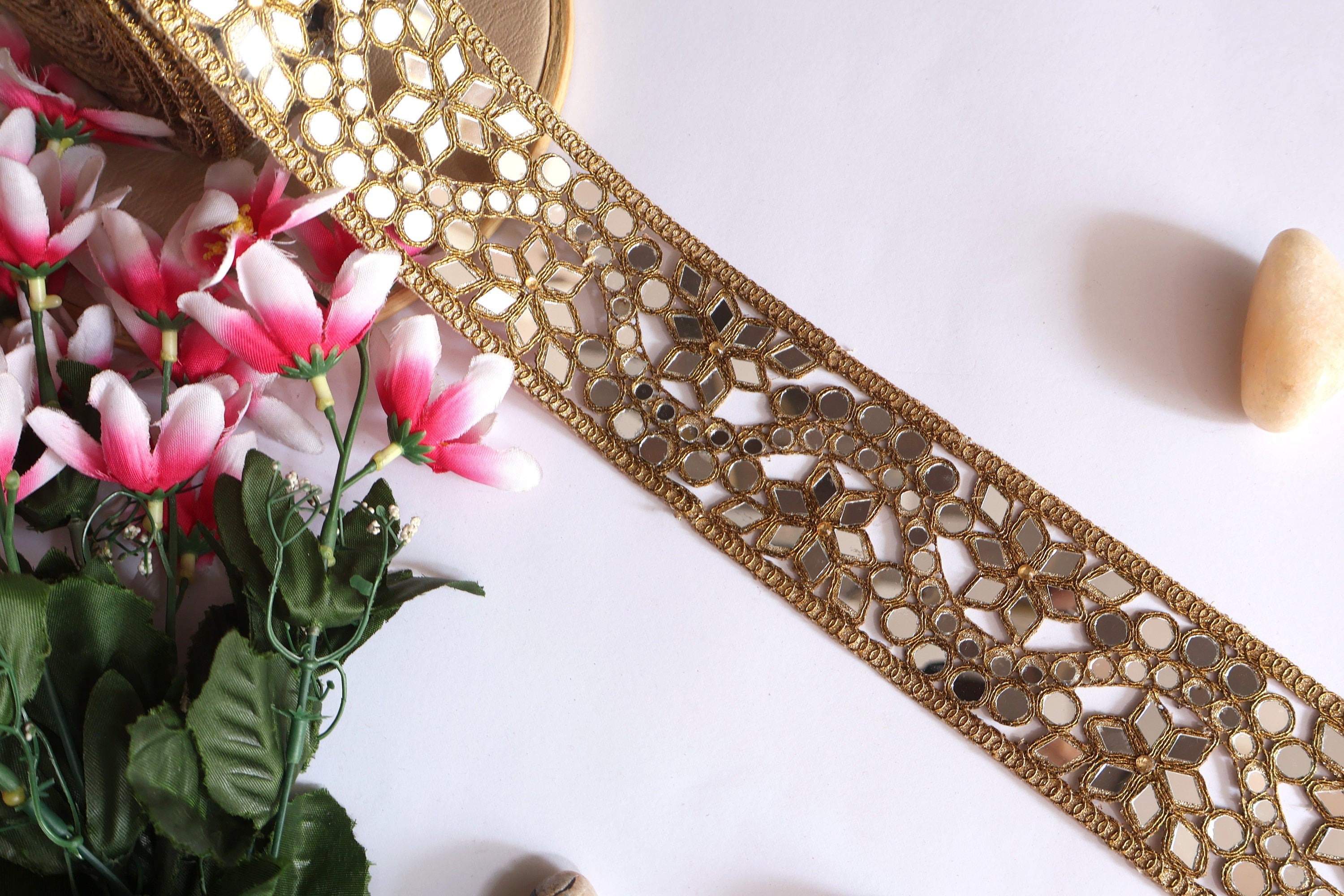 Mirrorwork Trim: Golden Cutwork Indian Lace, 6cm Wide