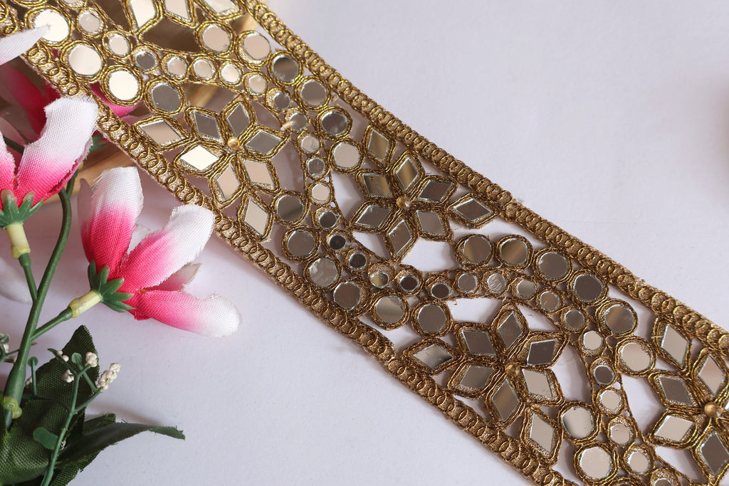 Mirrorwork Trim: Golden Cutwork Indian Lace, 6cm Wide