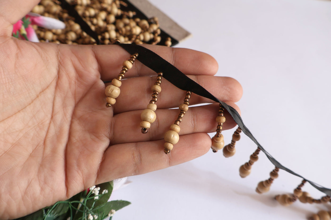 Wooden Beaded Tassel Trim: Indian Dupatta Lace, Sewing, Drapery (5cm)