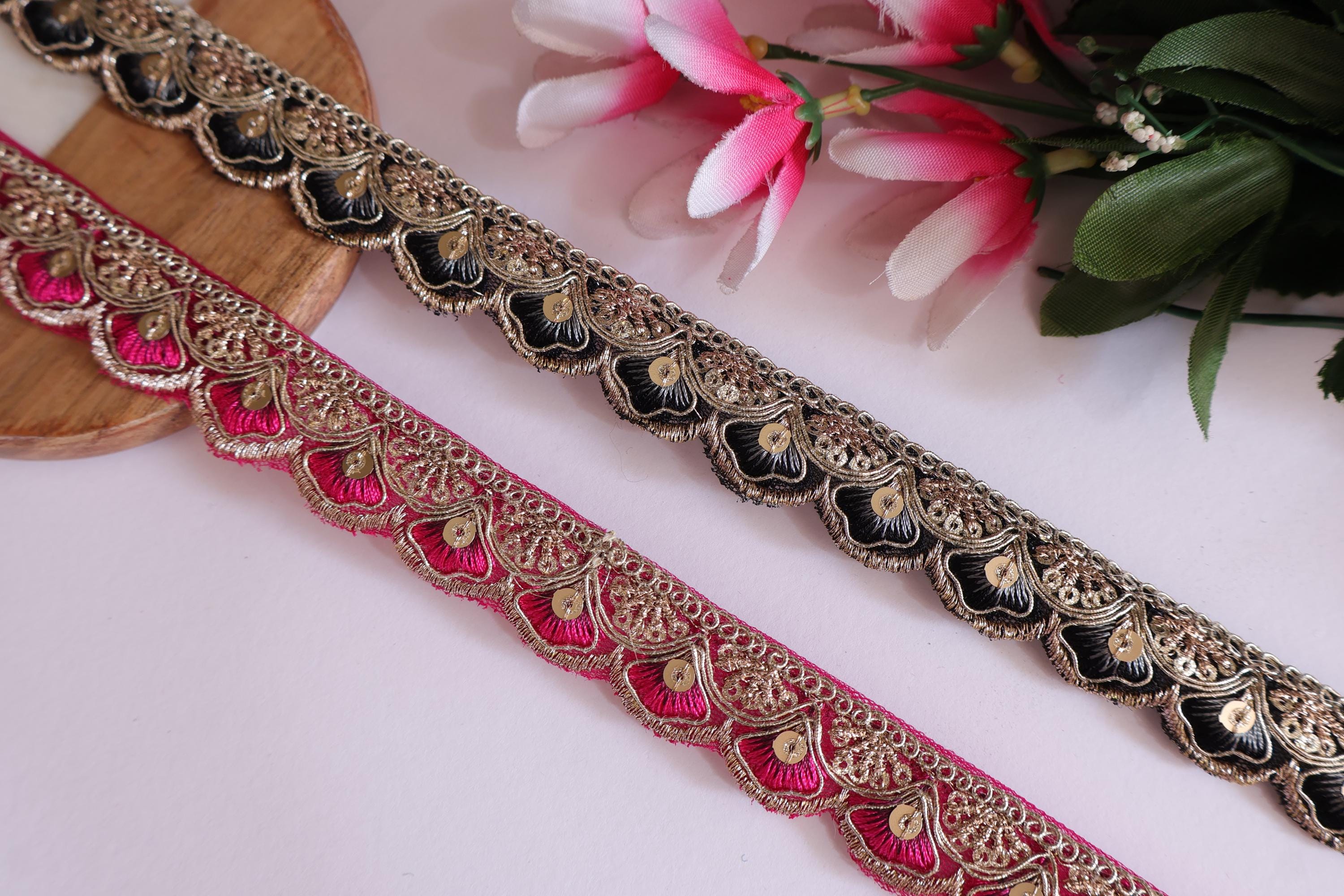 Ombre Threadwork Lace Trim: Black/Magenta Scalloped Border, 9 Yards