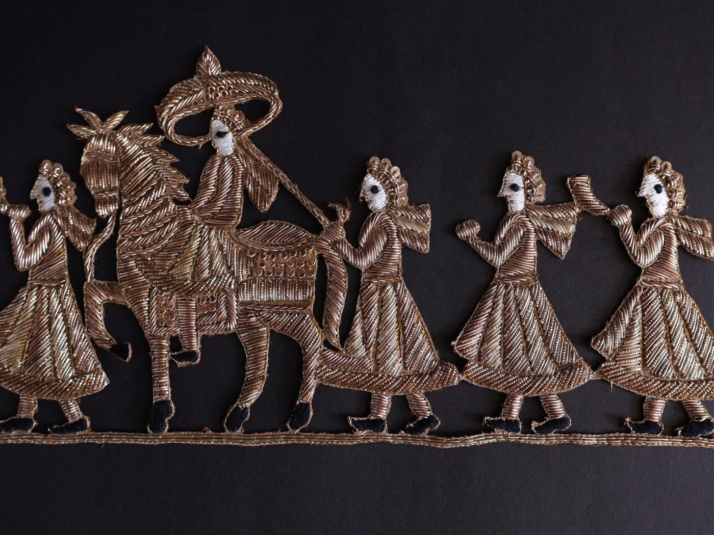 Traditional Indian Wedding Patch, Groom on Horse - 1 Pc