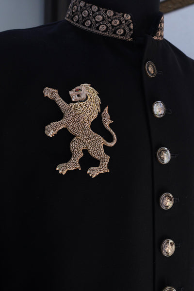 Zardozi Lion Patch: Gothic Embroidered Applique (12cm)