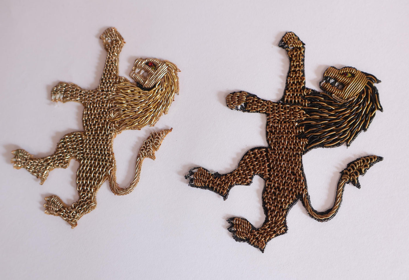 Zardozi Lion Patch: Gothic Embroidered Applique (12cm)