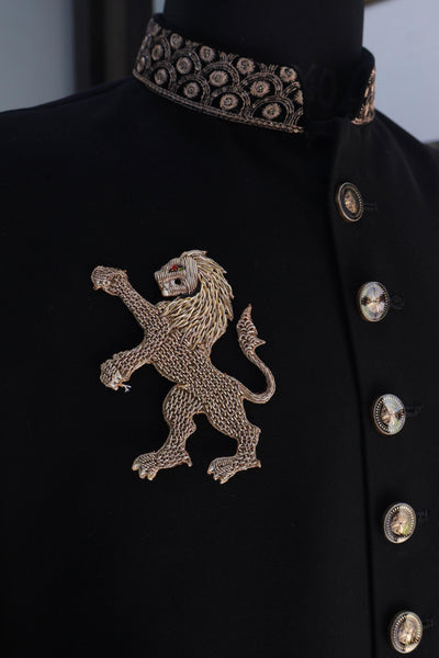 Zardozi Lion Patch: Gothic Embroidered Applique (12cm)