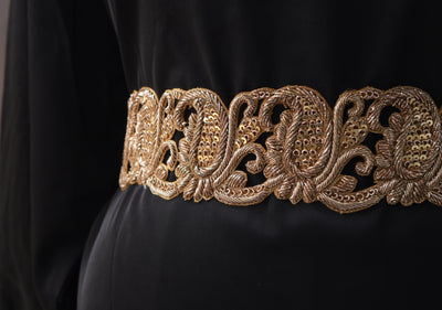 Baroque Zardozi Embroidered Belt: Antique Gold Chain, Adjustable Hook