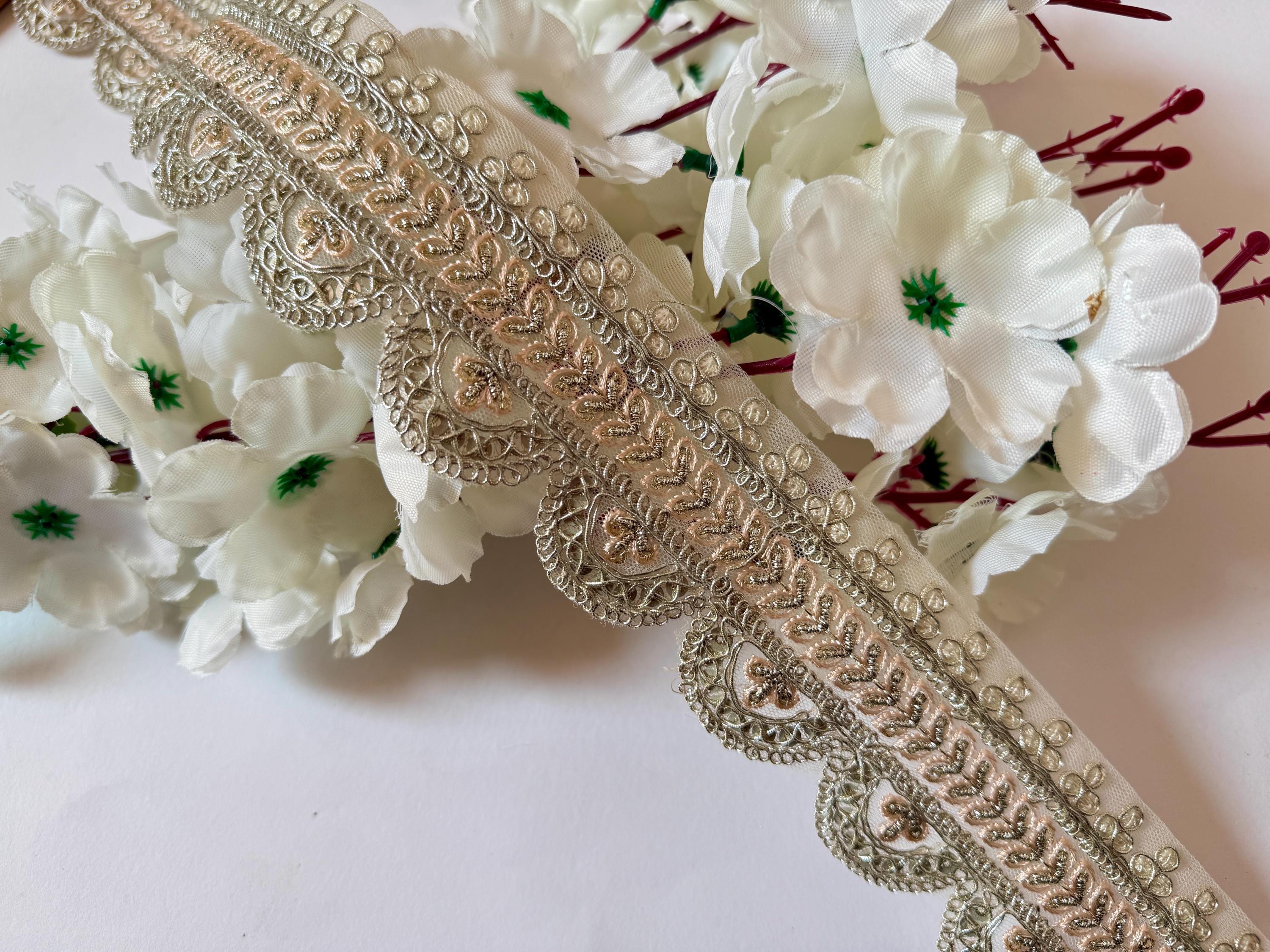 Peach Scallop Embroidered Lace Trim: Indian Sari Border, 9 Yards