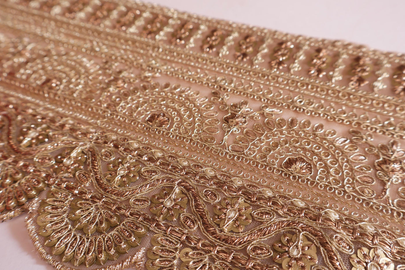 Antique Gold Floral Sequin Embroidered Trim, Indian Sari Border (15cm by Yard)