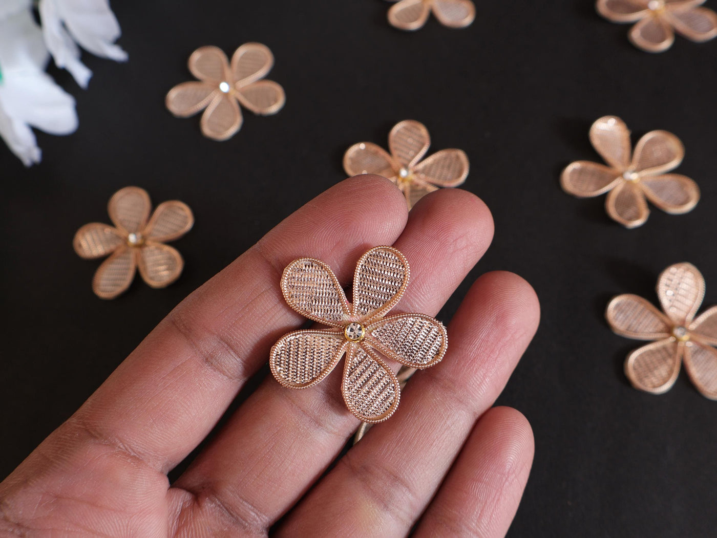 25 Rose Gold Floral Gota Applique Patches: Indian Sewing Embellishments (35mm)